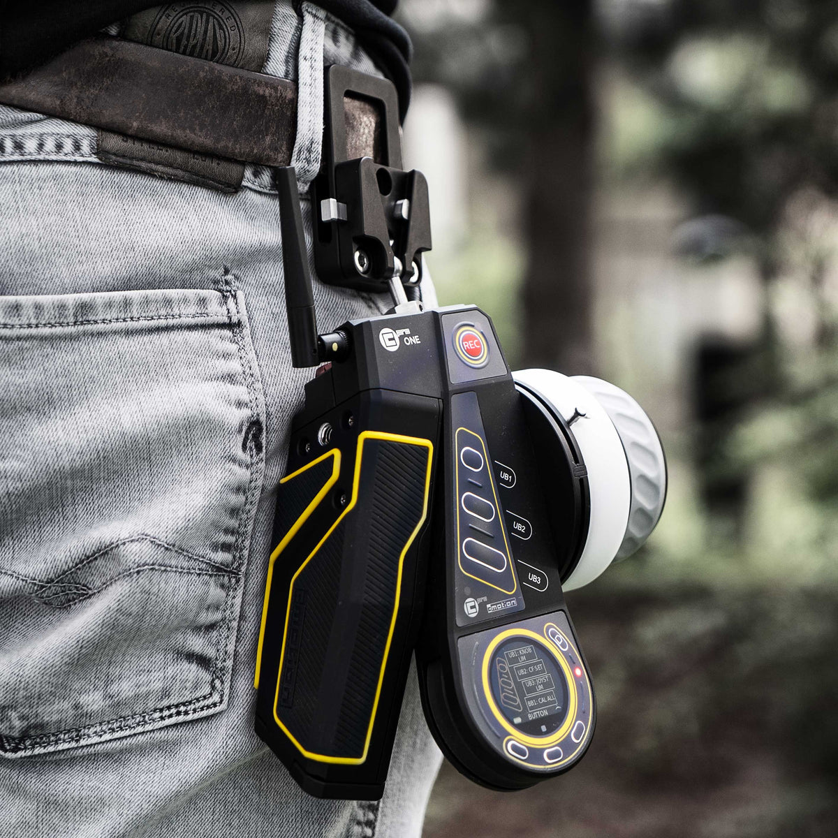 cmotion holster set