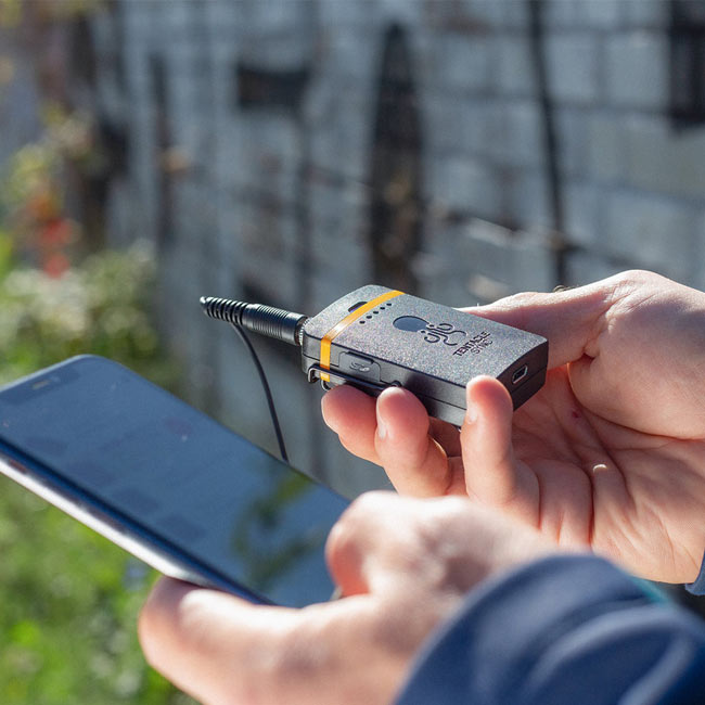 Tentacle Sync TRACK E Pocket Audio Recorder - Basic Box (US, No Lavalier Microphone or Accessories)